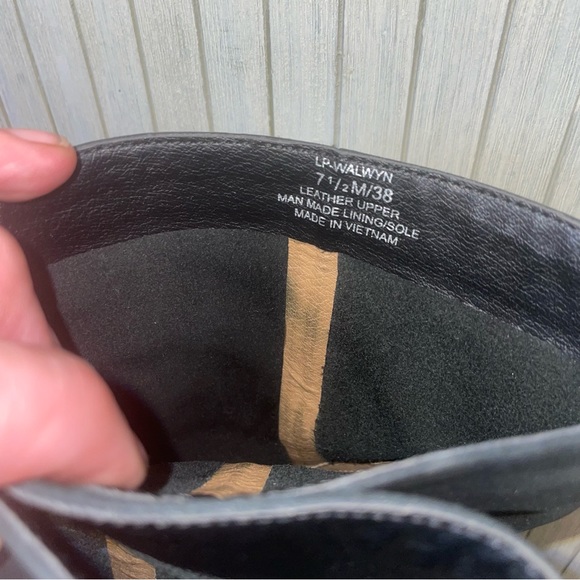 Flawless Lucky Brand Black Super Soft Leather Heeled Boots 7.5M - Picture 8 of 8